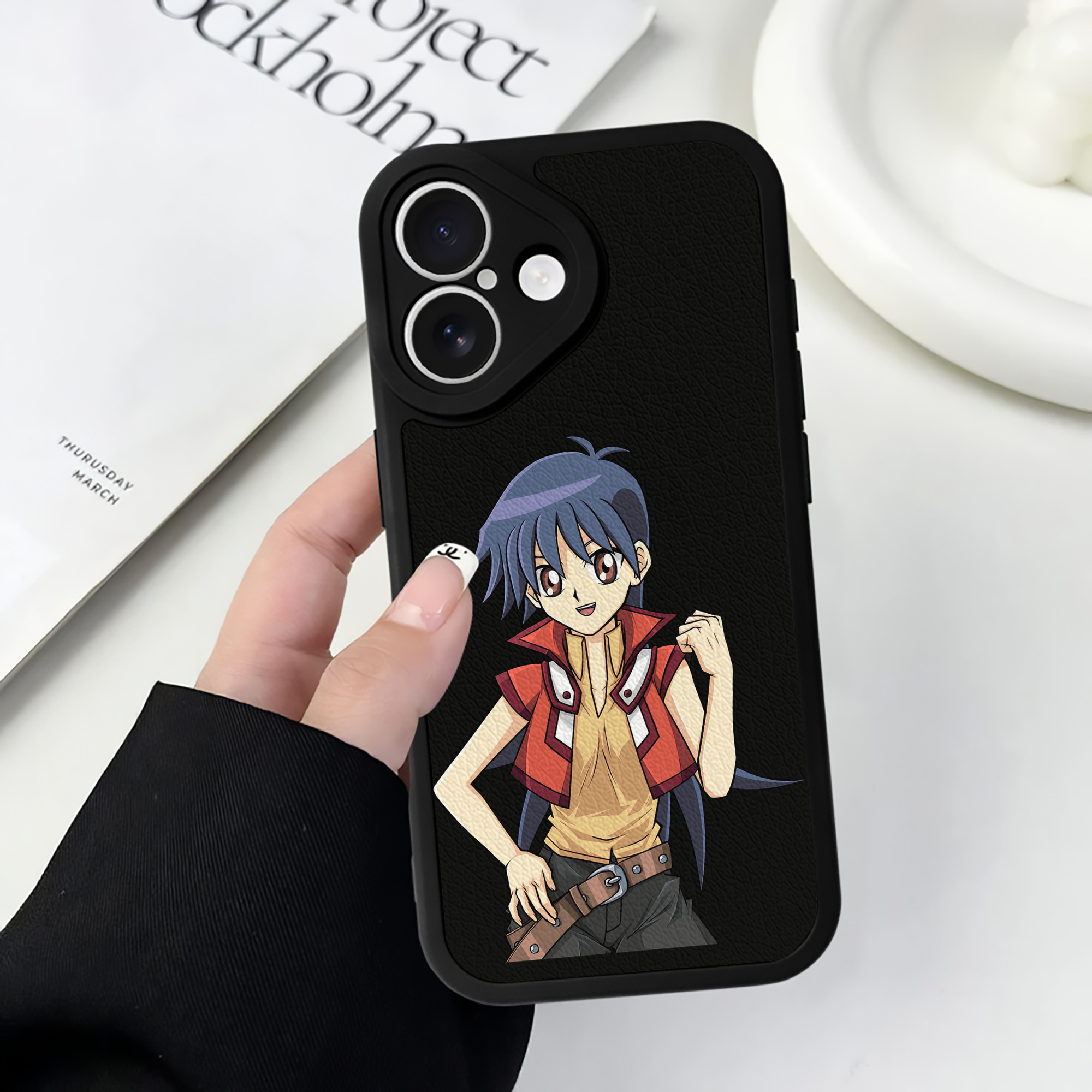 遊☆戯☆王 Yu-Gi-Oh! 【iPhone 16シリーズ対応】シリコンスマホケース（レザー調） 材質：シリコン